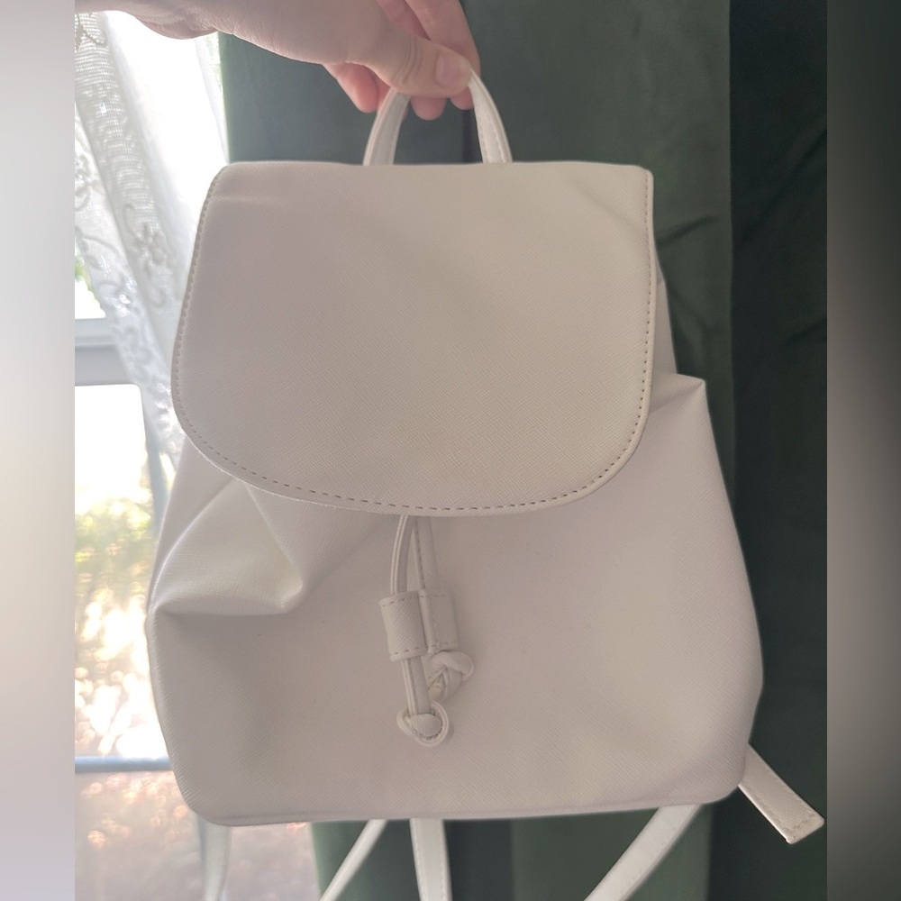 deb + dave Faux Leather Mini Backpack (Color: White)
